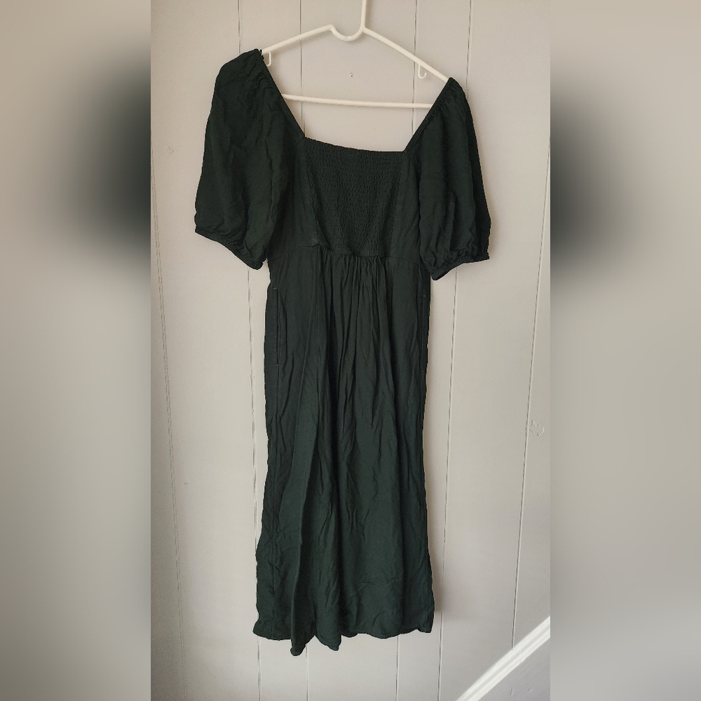 Elegant Green Old Navy Women's Dress - Picture 4 of 4